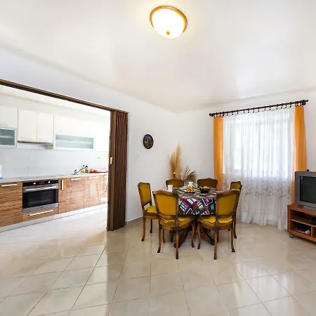 Holiday Valter Holiday home *